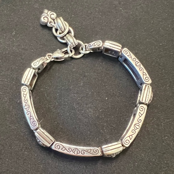 Brighton Tribeca Linked Panels Silver Plated Wrap Bracelet Adjustable 7”-8” EUC - Picture 3 of 10